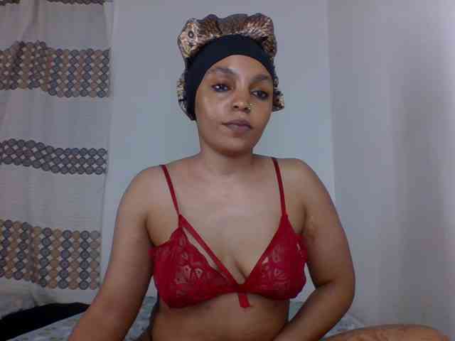 Candy011 webcam