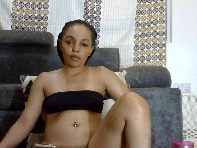 Candy011 webcam