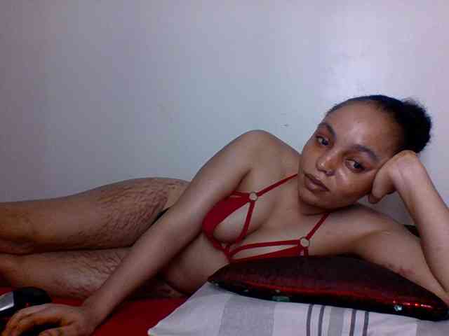 Candy011 webcam