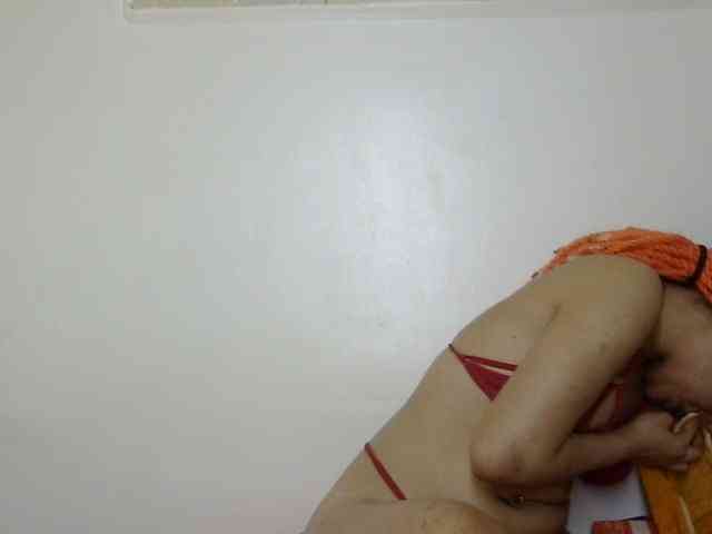 Candy011 webcam
