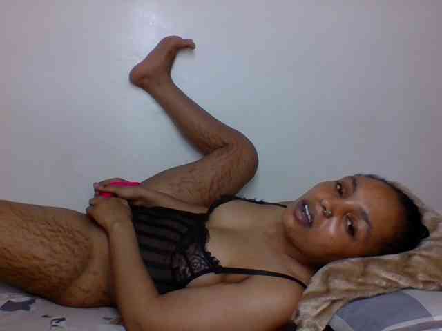 Candy011 webcam