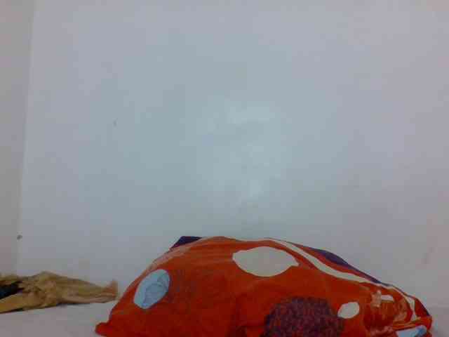 Candy011 webcam