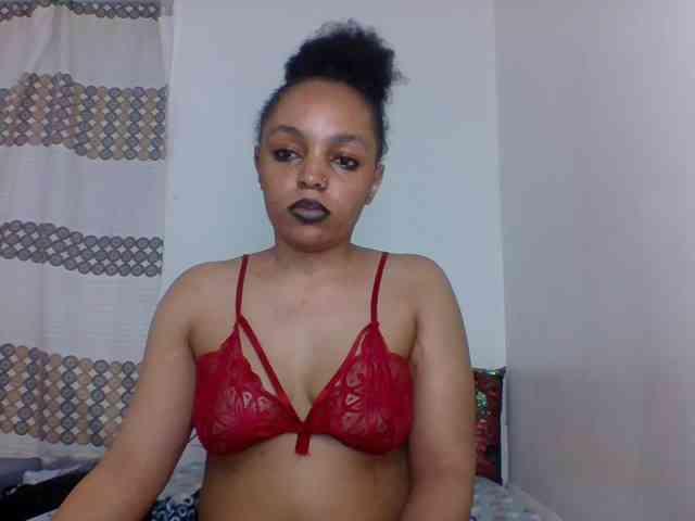 Candy011 webcam