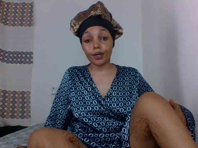 Candy011 webcam