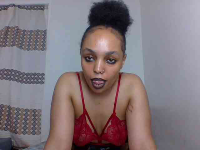 Candy011 webcam