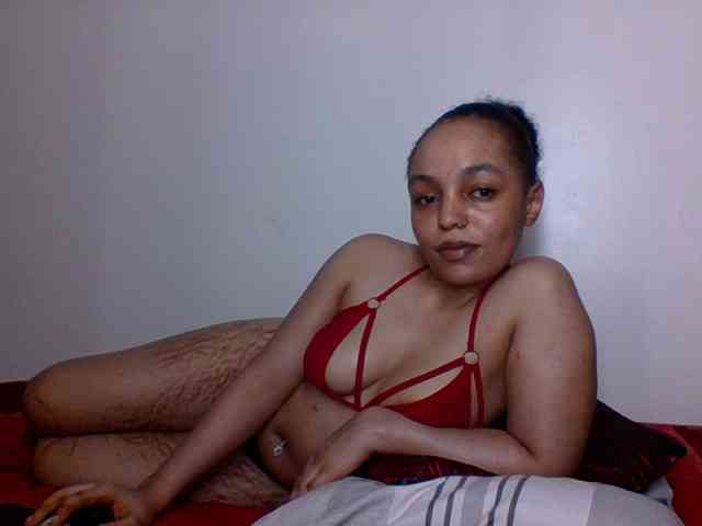 Candy011 webcam