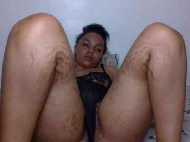 Candy011 webcam