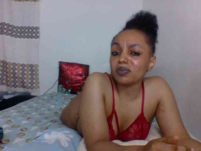 Candy011 webcam
