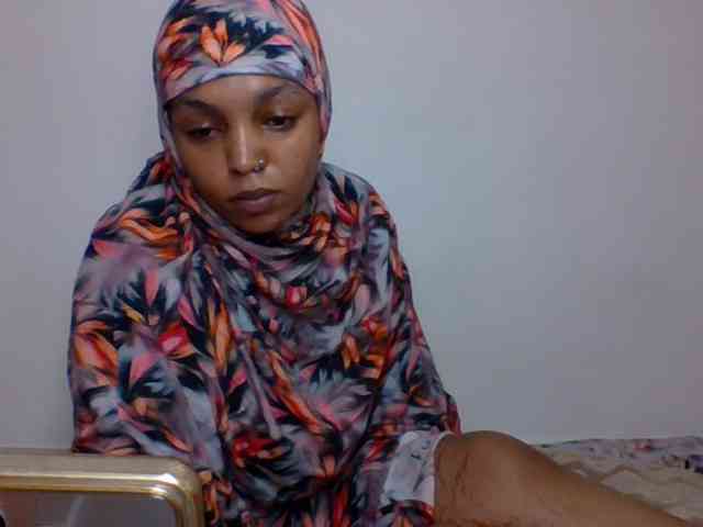 Candy011 webcam