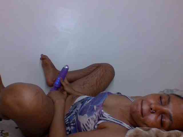 Candy011 webcam