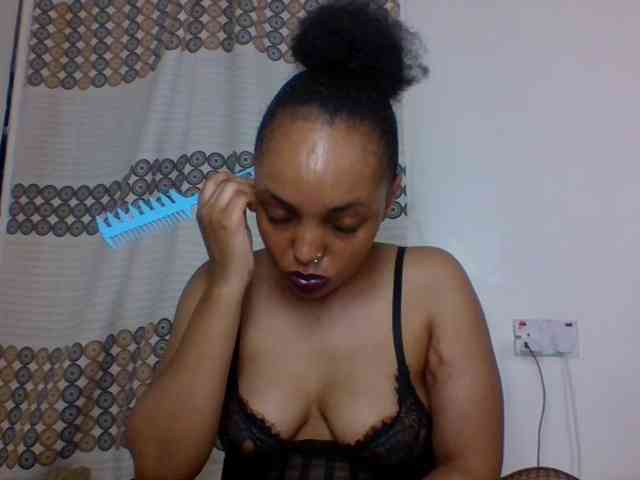 Candy011 webcam