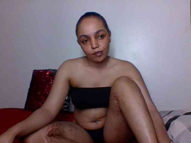 Candy011 webcam