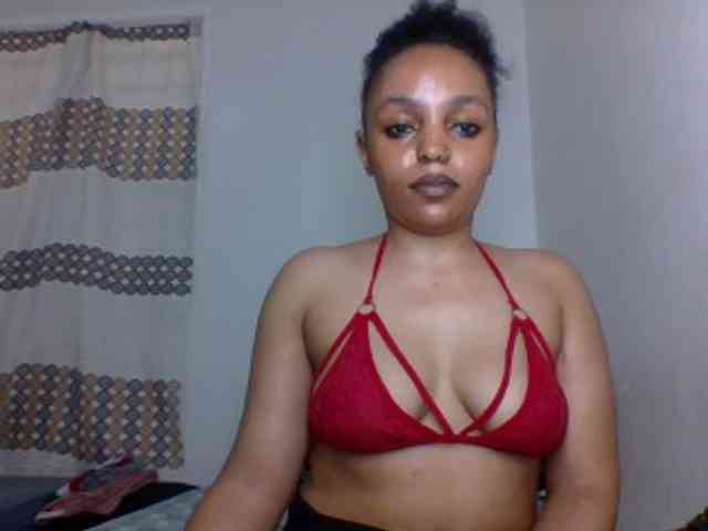 Candy011 webcam