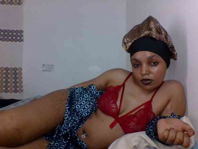 Candy011 webcam