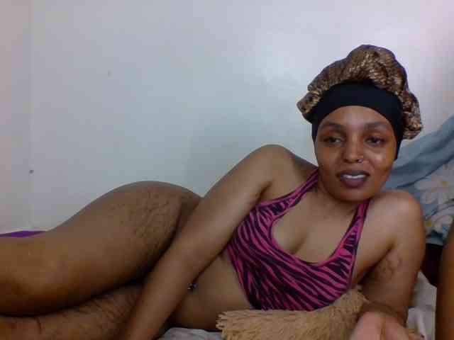 Candy011 webcam