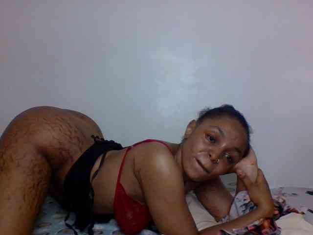 Candy011 webcam
