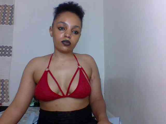 Candy011 webcam