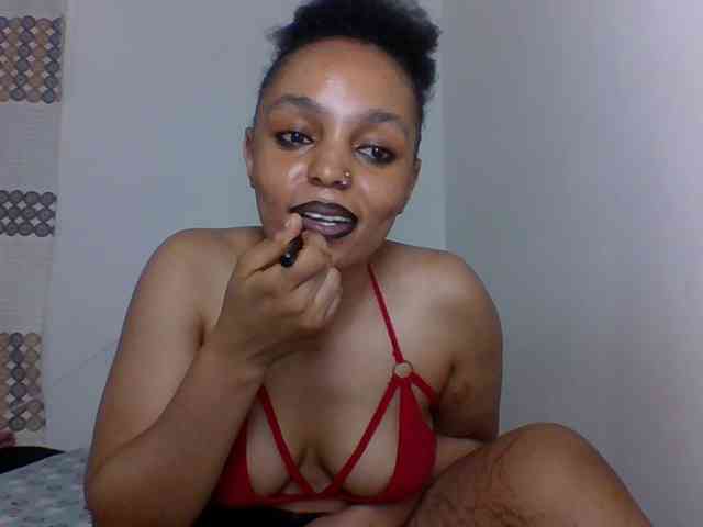 Candy011 webcam