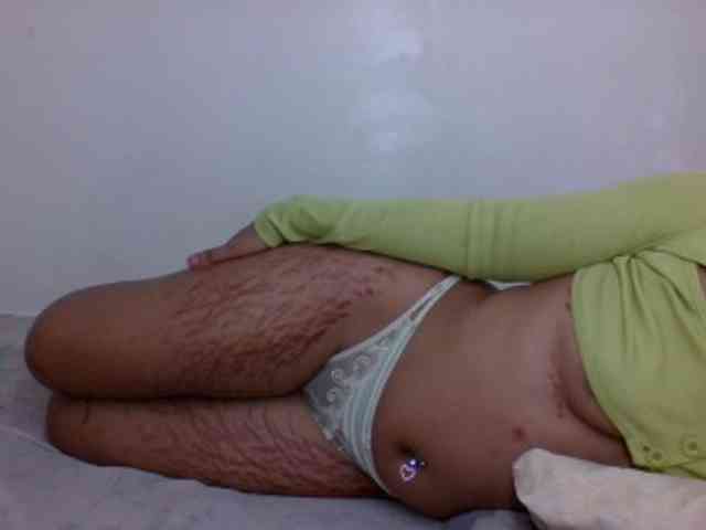 Candy011 webcam