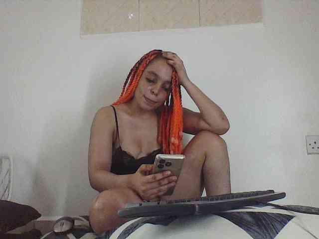 Candy011 webcam