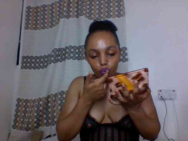 Candy011 webcam