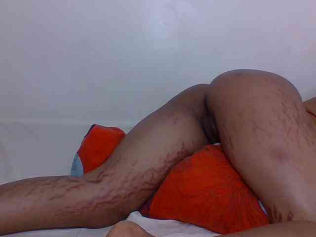 Candy011 webcam