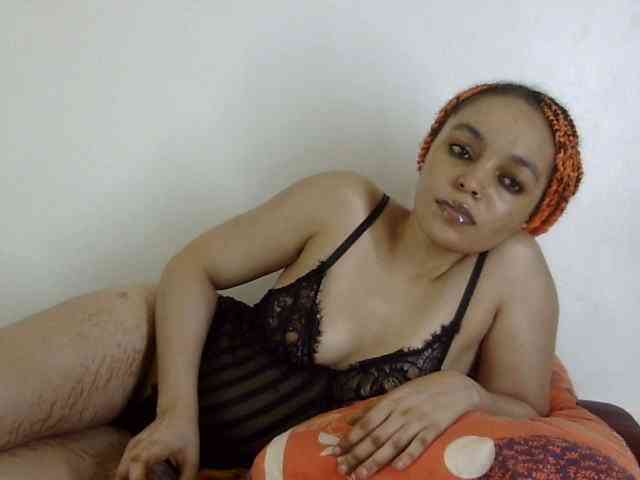 Candy011 webcam