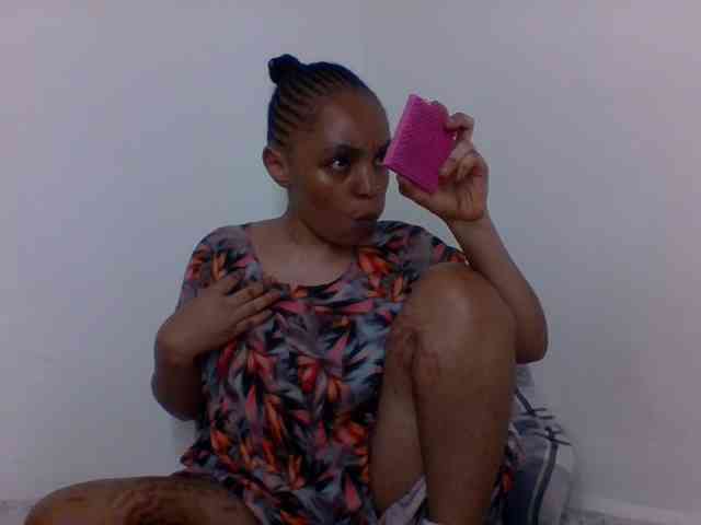 Candy011 webcam