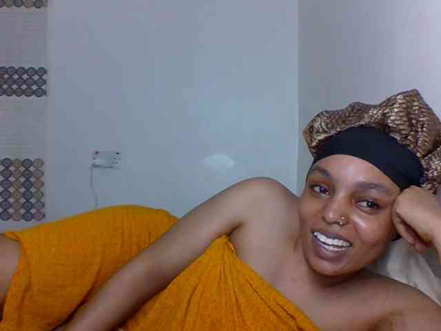 Candy011 webcam
