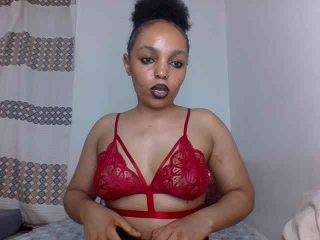 Candy011 webcam