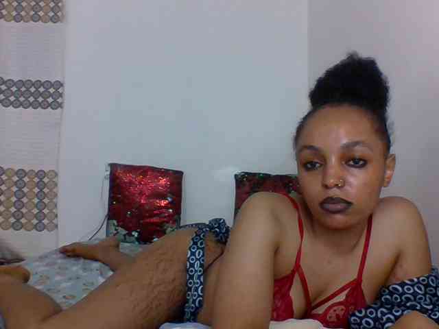 Candy011 webcam
