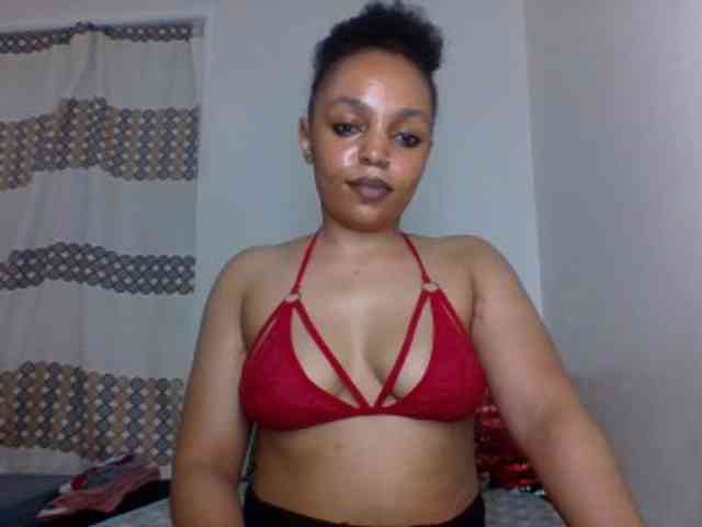 Candy011 webcam
