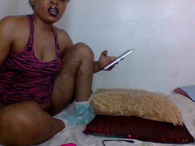 Candy011 webcam