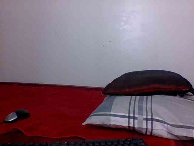 Candy011 webcam
