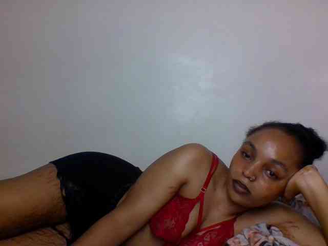 Candy011 webcam