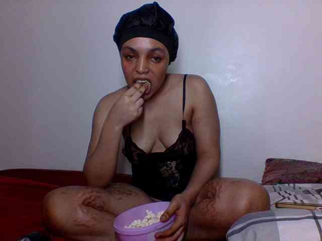 Candy011 webcam