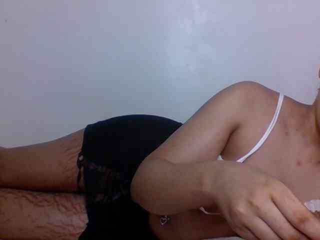 Candy011 webcam