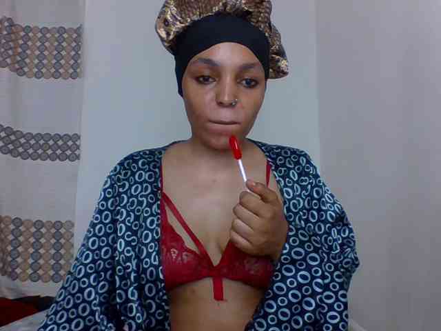 Candy011 webcam