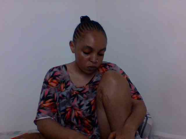 Candy011 webcam