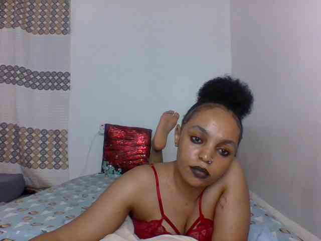 Candy011 webcam