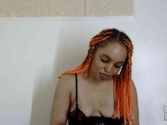 Candy011 webcam