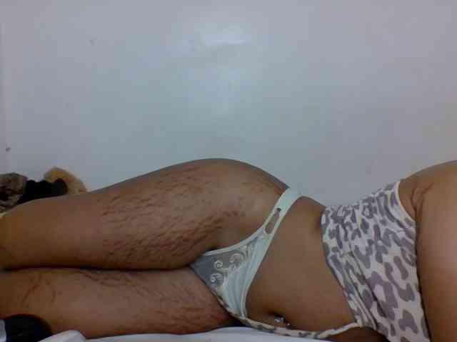 Candy011 webcam
