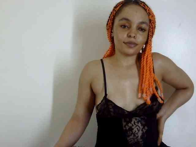 Candy011 webcam