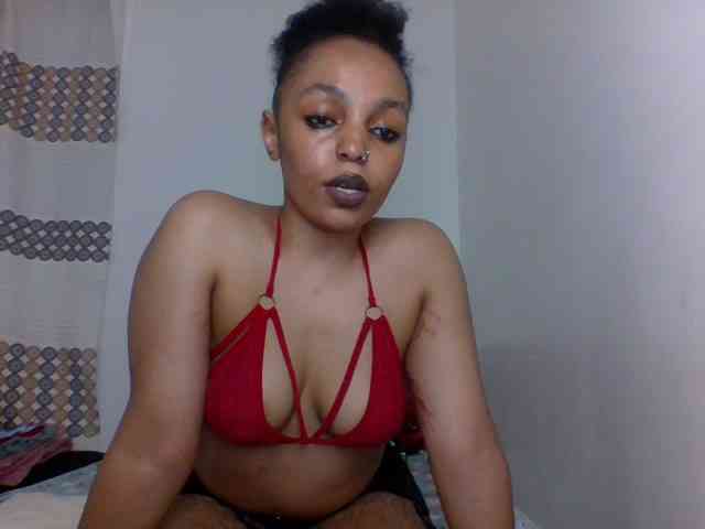 Candy011 webcam