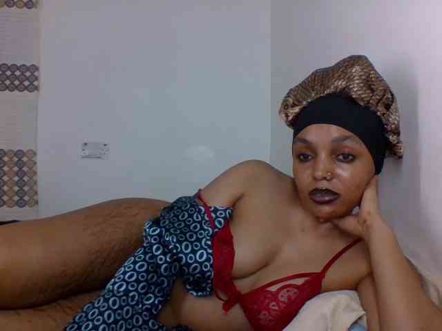 Candy011 webcam