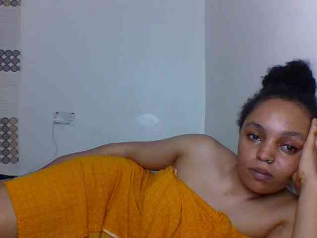 Candy011 webcam