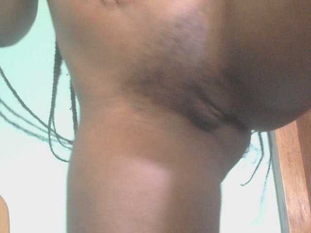 Ebonyflo live cam on BongaCams