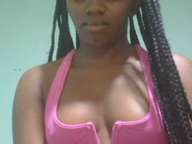 Ebonyflo live cam on BongaCams