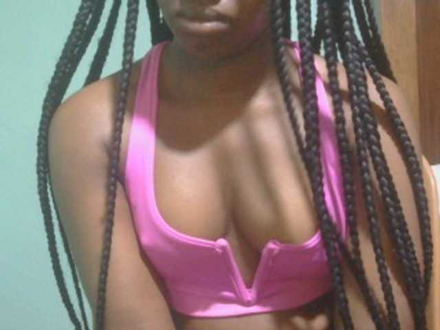 Ebonyflo live cam on BongaCams