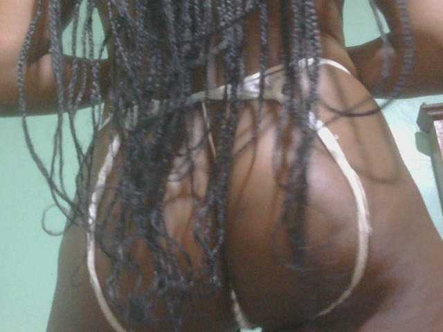 Ebonyflo live cam on BongaCams